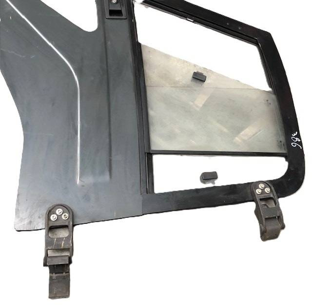 Door left for Linde. Series 386 P-H-L - Puerta y piezas para Equipo de manutención: foto 4 Door left for Linde. Series 386 P-H-L - Puerta y piezas para Equipo de manutención: foto 4