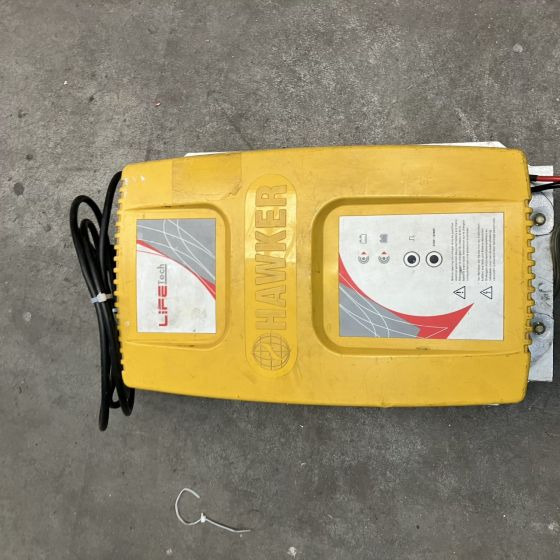 Sistema eléctrico para Equipo de manutención Hawker 24V/50A: foto 1