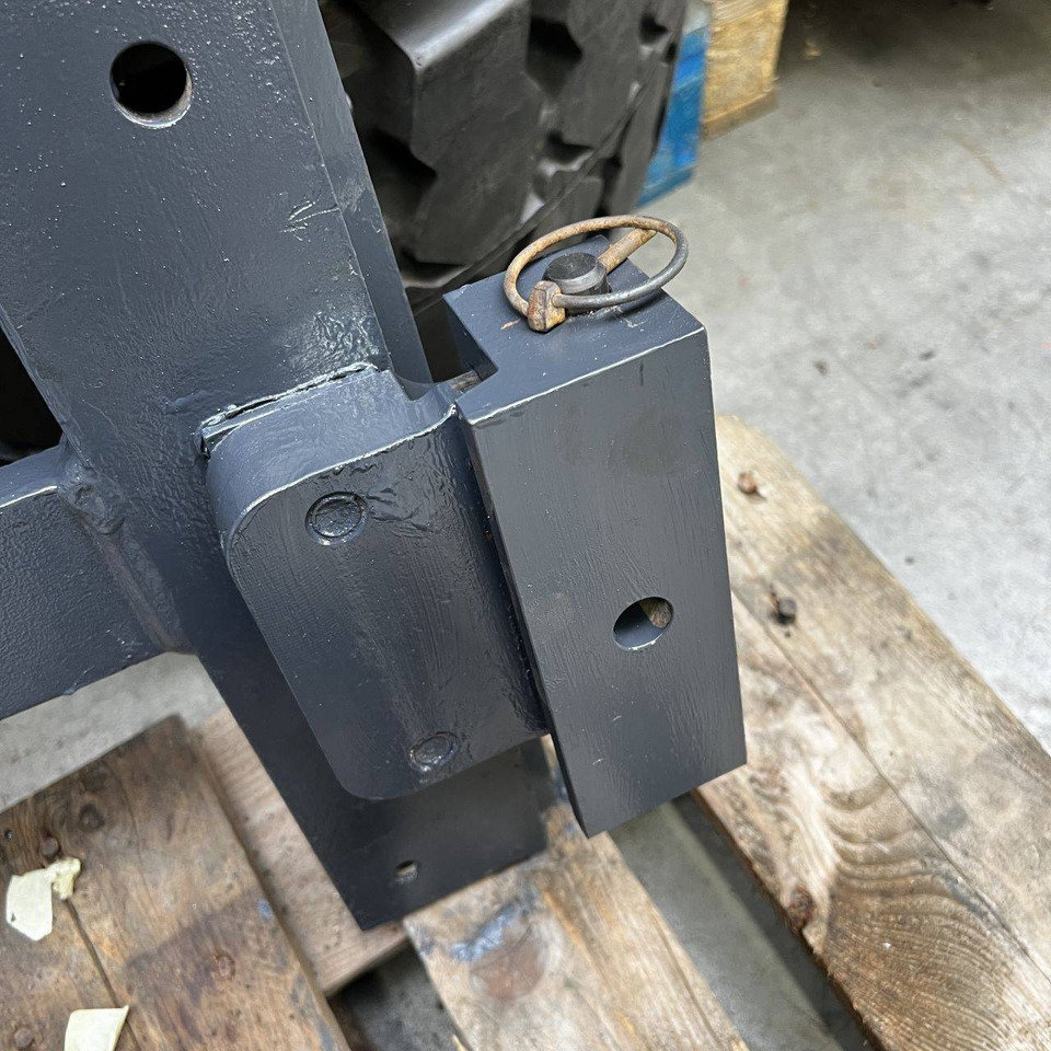 KAUP Hook-on forkcarriage 2T013 - Implemento: foto 4 KAUP Hook-on forkcarriage 2T013 - Implemento: foto 4