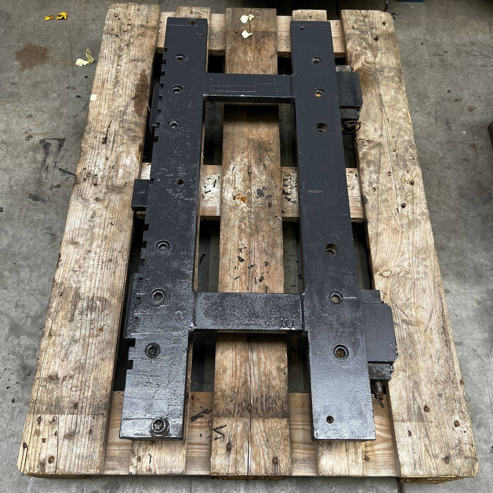 KAUP Hook-on forkcarriage 2T013 - Implemento: foto 1 KAUP Hook-on forkcarriage 2T013 - Implemento: foto 1