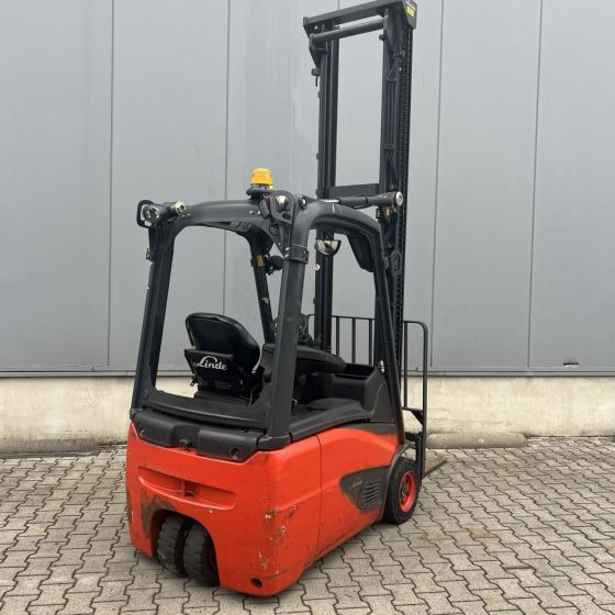 Linde E15 (386-02) EVO - Carretilla elevadora eléctrica: foto 2 Linde E15 (386-02) EVO - Carretilla elevadora eléctrica: foto 2