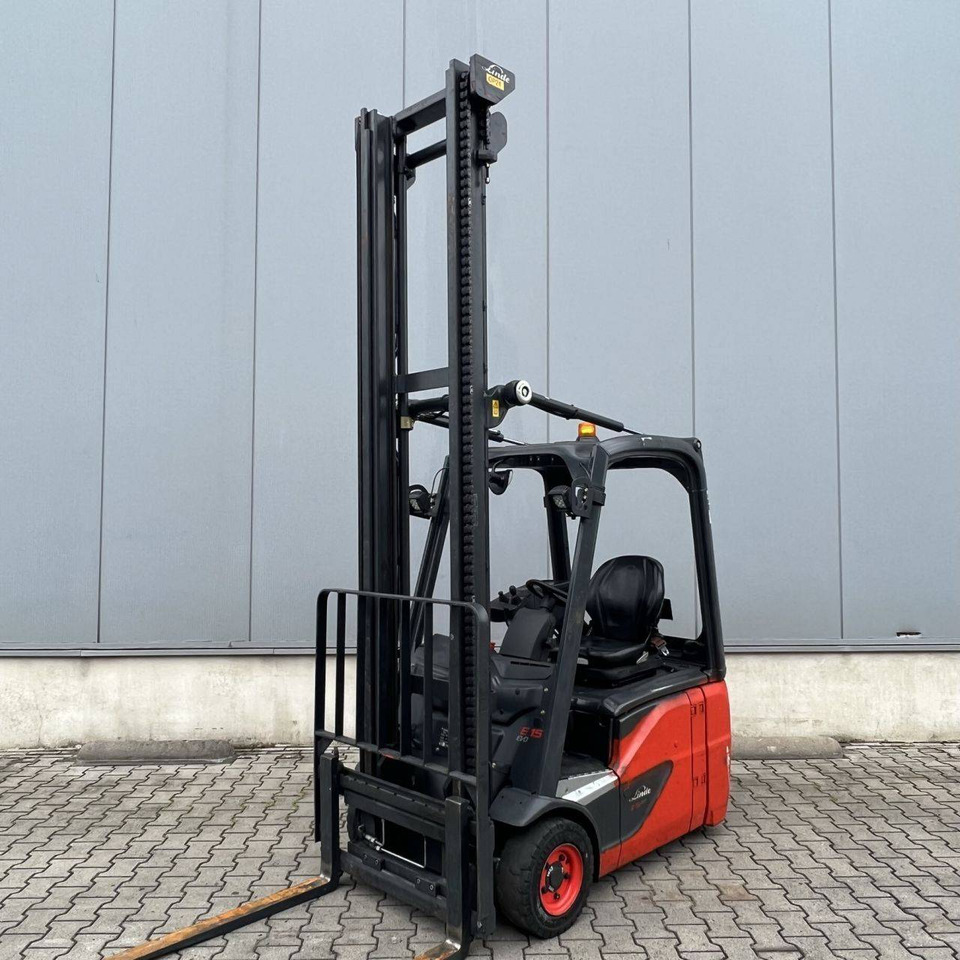 Linde E15 (386-02) EVO - Carretilla elevadora eléctrica: foto 1 Linde E15 (386-02) EVO - Carretilla elevadora eléctrica: foto 1