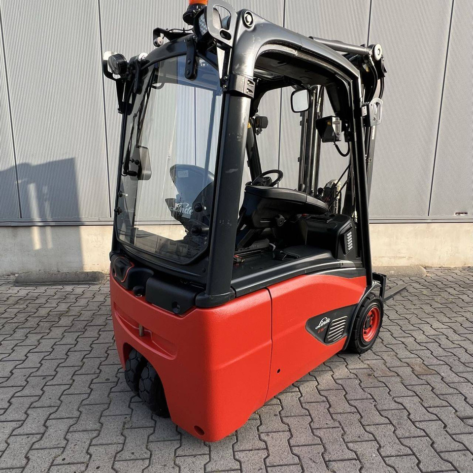 Linde E16 (386-02) EVO - Carretilla elevadora eléctrica: foto 2 Linde E16 (386-02) EVO - Carretilla elevadora eléctrica: foto 2