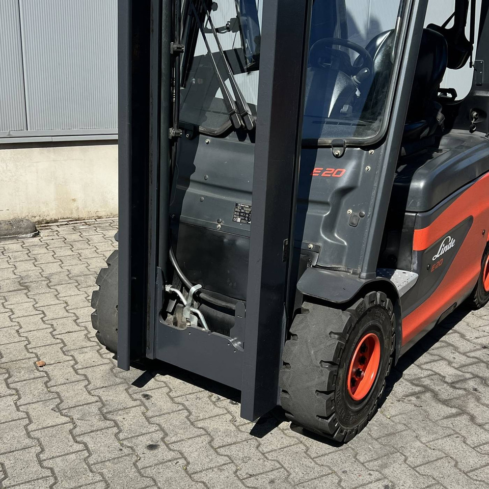 Carretilla elevadora eléctrica Linde E20 (387): foto 16