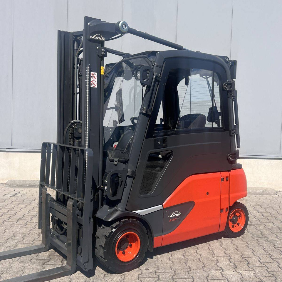 Linde E20PL (386-02) EVO - Carretilla elevadora eléctrica: foto 1 Linde E20PL (386-02) EVO - Carretilla elevadora eléctrica: foto 1