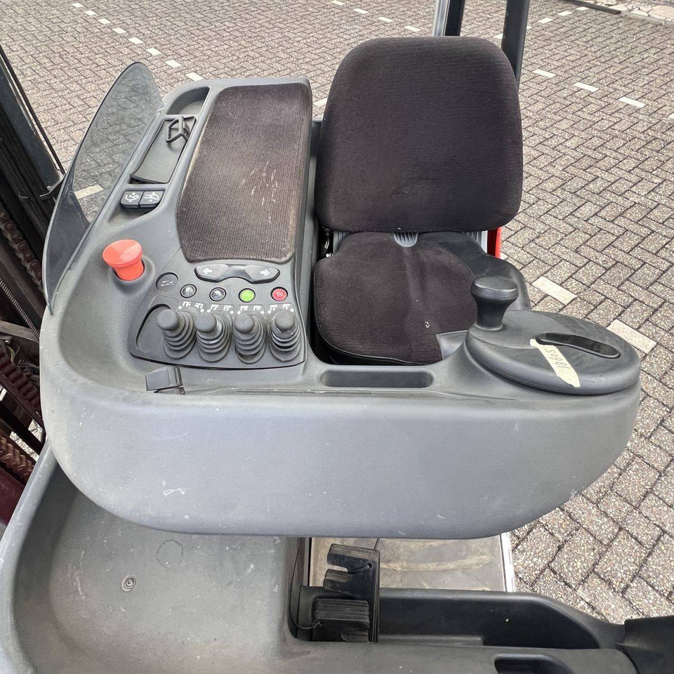 Linde R14HD (1120) - Retráctil: foto 5 Linde R14HD (1120) - Retráctil: foto 5