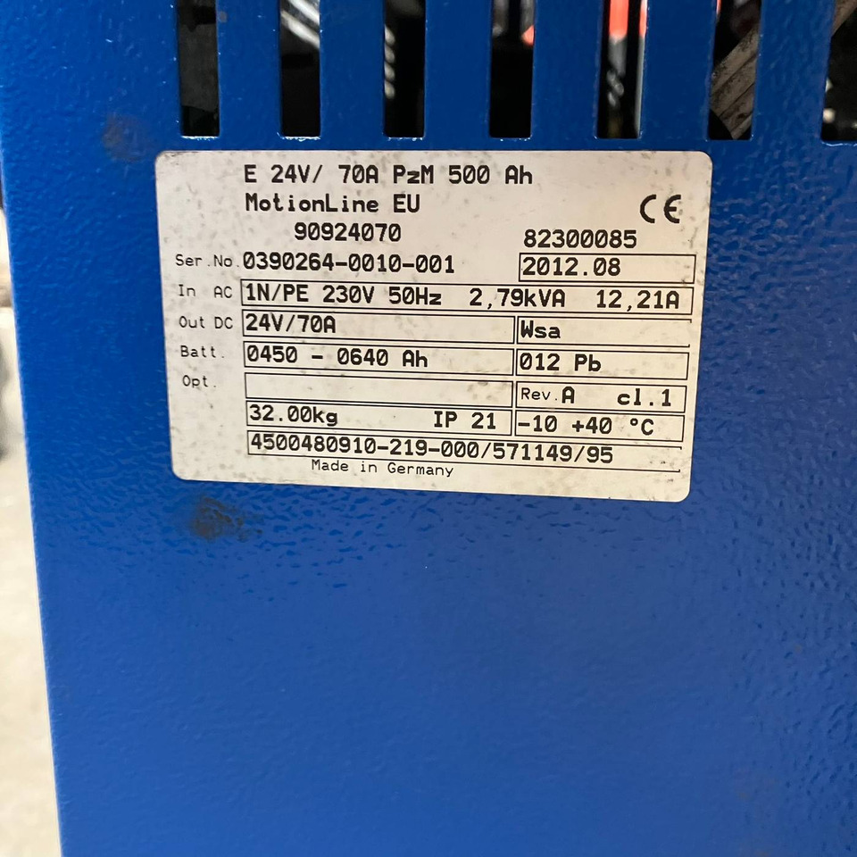 Hawker 24V/70A - Recambio para Equipo de manutención: foto 5 Hawker 24V/70A - Recambio para Equipo de manutención: foto 5