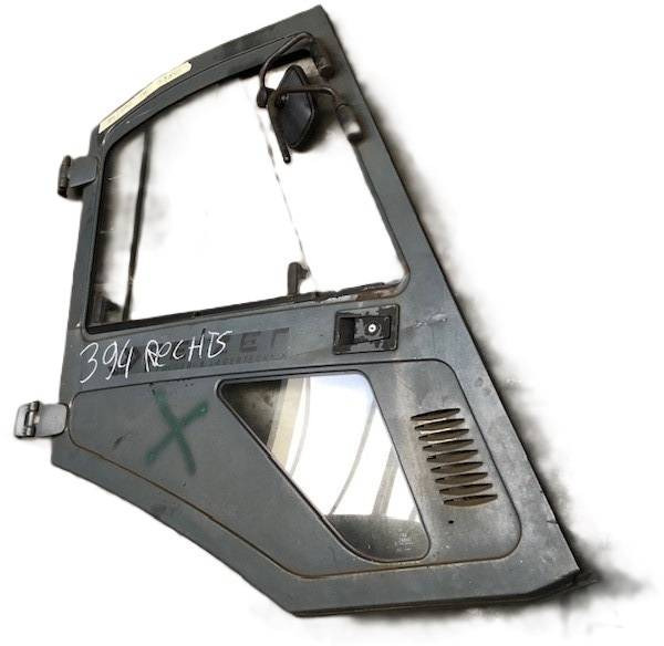 Right Door for Linde 394 - Puerta y piezas para Equipo de manutención: foto 1 Right Door for Linde 394 - Puerta y piezas para Equipo de manutención: foto 1