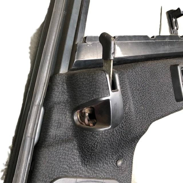 Right Door for Linde 394 - Puerta y piezas para Equipo de manutención: foto 4 Right Door for Linde 394 - Puerta y piezas para Equipo de manutención: foto 4