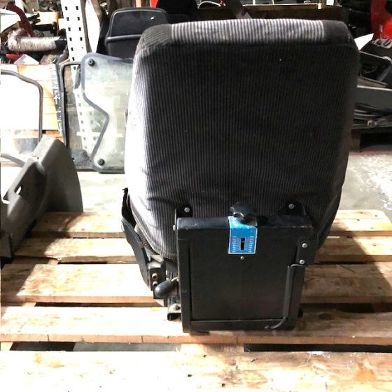 Seat for Atlet - Cabina e interior para Equipo de manutención: foto 5 Seat for Atlet - Cabina e interior para Equipo de manutención: foto 5