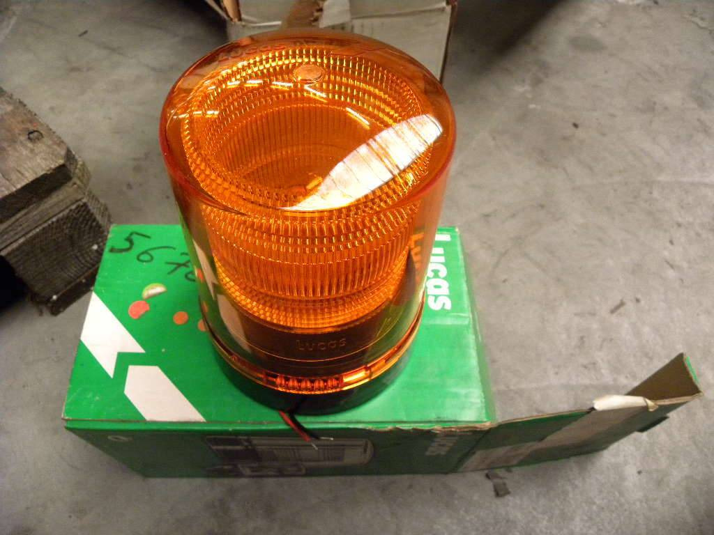Warning light from Lucas - Luz/ Iluminación para Equipo de manutención: foto 2 Warning light from Lucas - Luz/ Iluminación para Equipo de manutención: foto 2