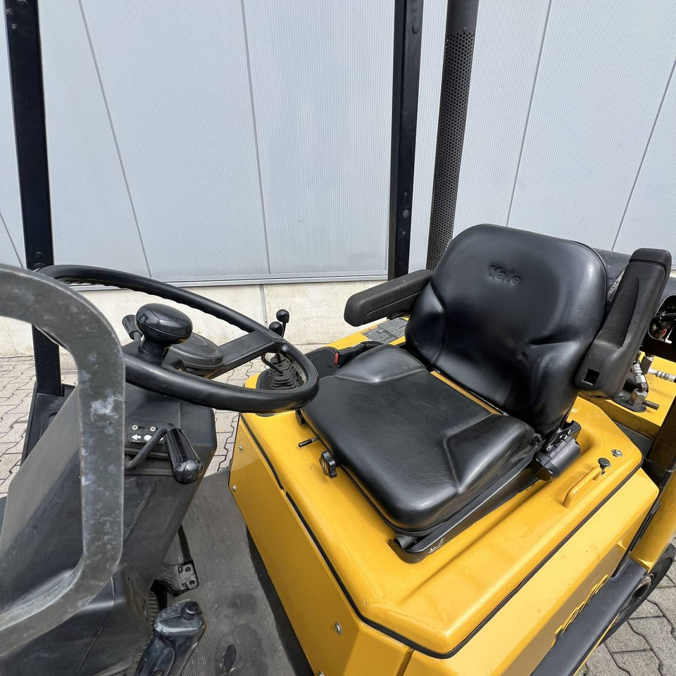 Yale GLP30TF - Carretilla elevadora de gas: foto 4 Yale GLP30TF - Carretilla elevadora de gas: foto 4