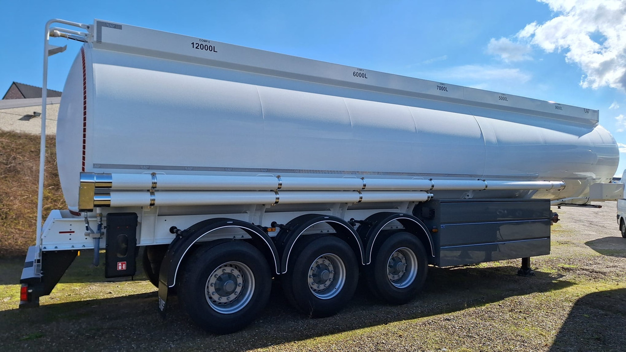 LAG - Semirremolque cisterna: foto 5 LAG - Semirremolque cisterna: foto 5