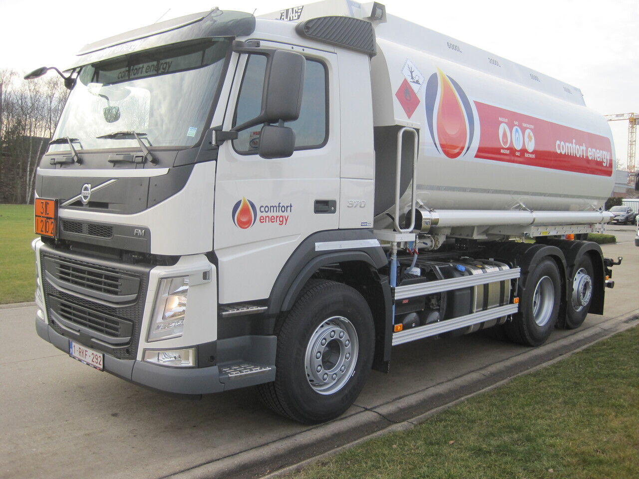 Volvo FM - Camión cisterna: foto 1 Volvo FM - Camión cisterna: foto 1