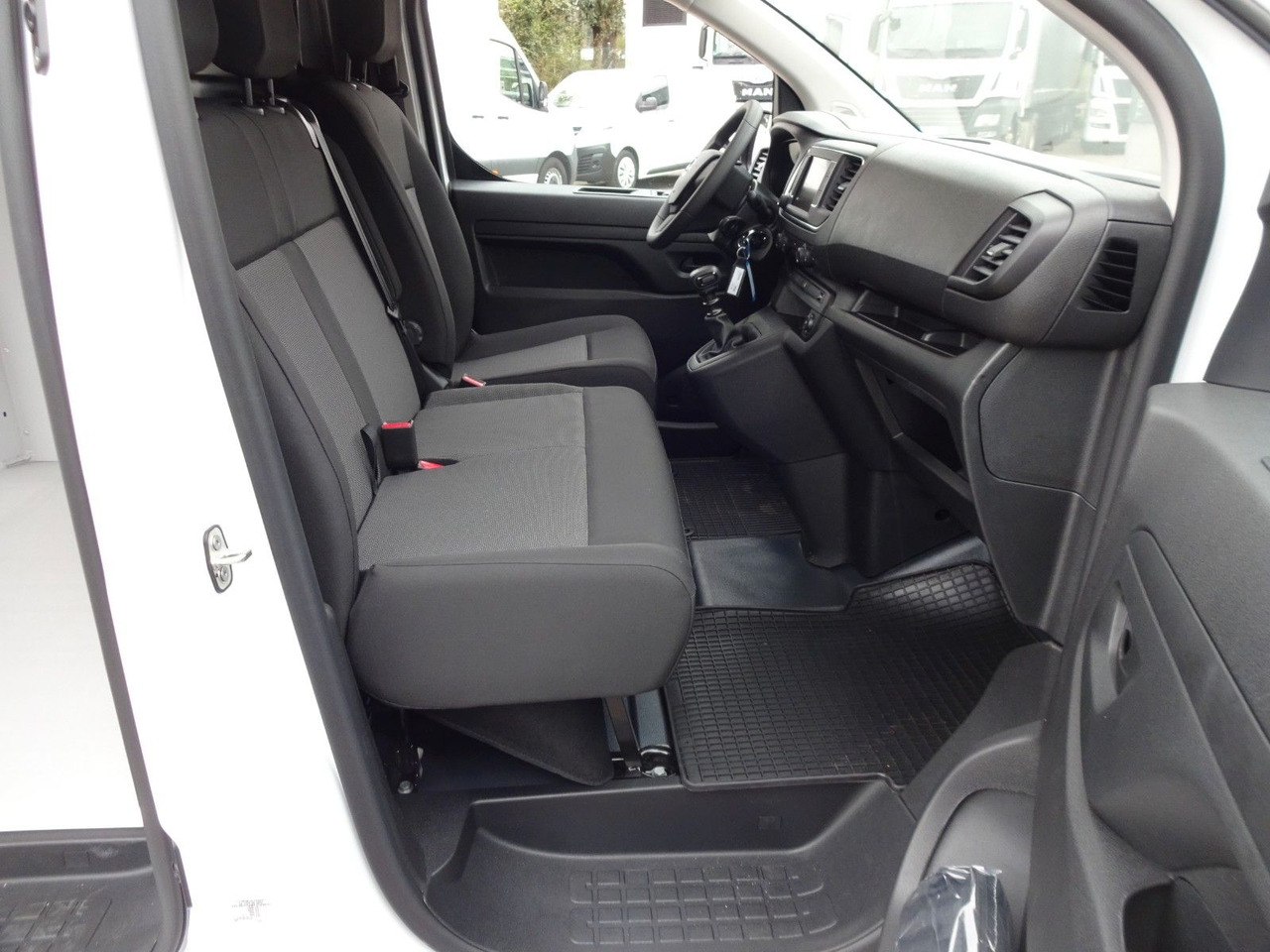 Leasing de  Opel 50 x Vivaro Kasten L1H1, Klima, PDC, Opel 50 x Vivaro Kasten L1H1, Klima, PDC,: foto 12
