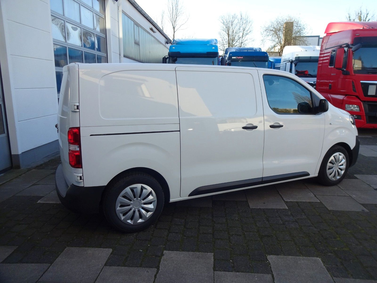Leasing de  Opel 50 x Vivaro Kasten L1H1, Klima, PDC, Opel 50 x Vivaro Kasten L1H1, Klima, PDC,: foto 7