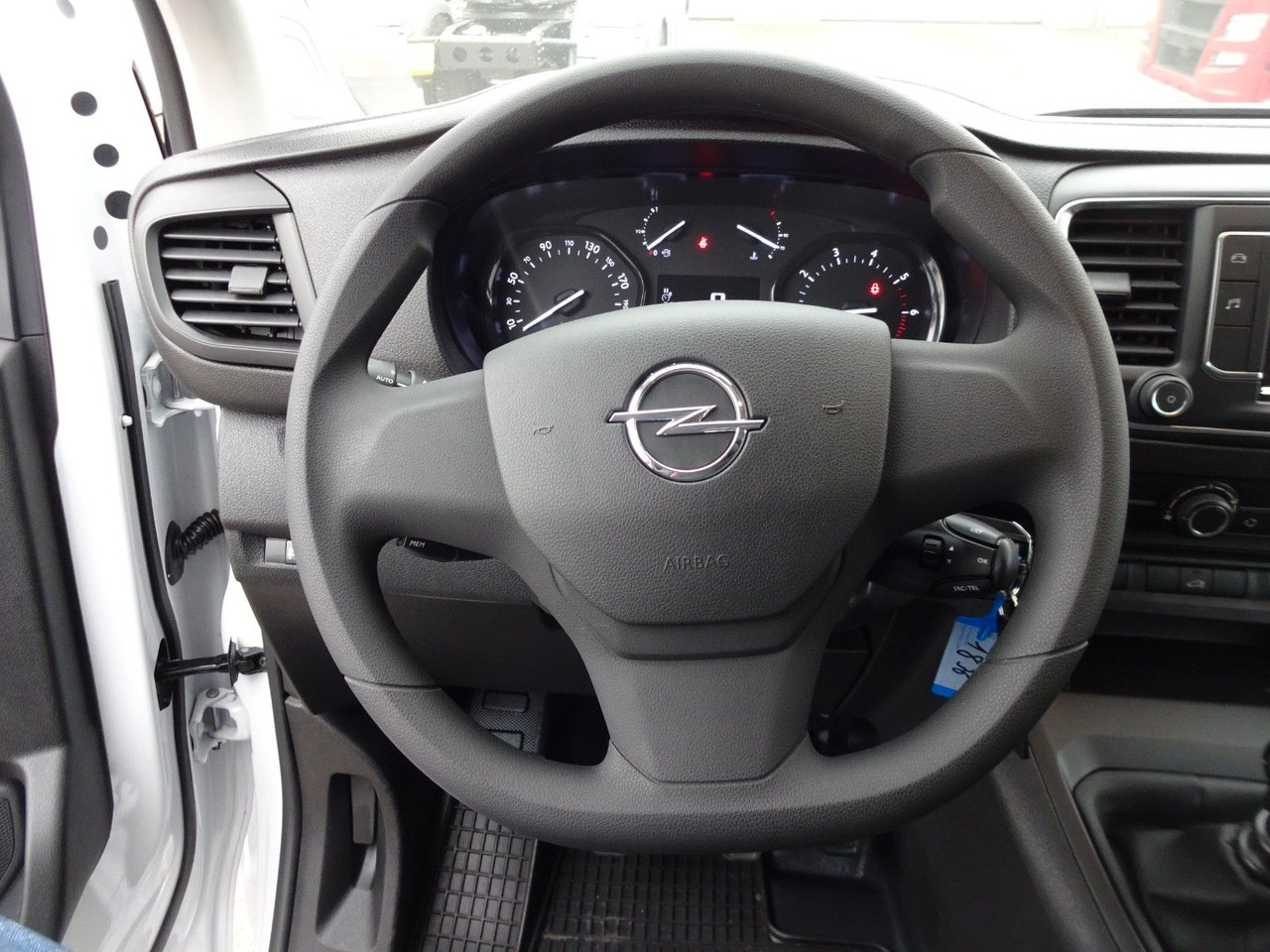 Leasing de  Opel 50 x Vivaro Kasten L1H1, Klima, PDC, Opel 50 x Vivaro Kasten L1H1, Klima, PDC,: foto 16
