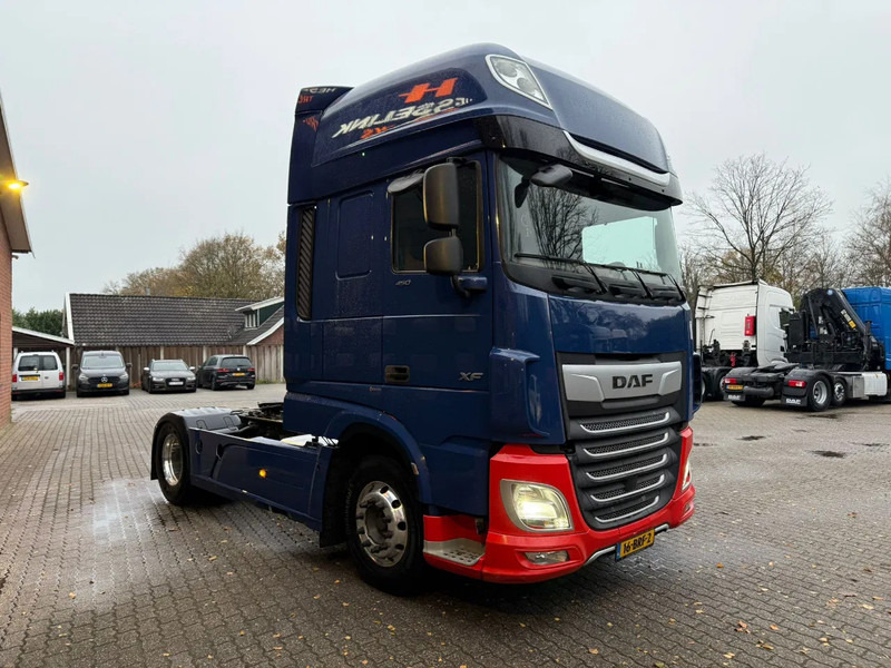 DAF XF 450 SSC Super Space LED Smarrttacho 2 Standairco Leer NL Truck - Cabeza tractora: foto 2 DAF XF 450 SSC Super Space LED Smarrttacho 2 Standairco Leer NL Truck - Cabeza tractora: foto 2