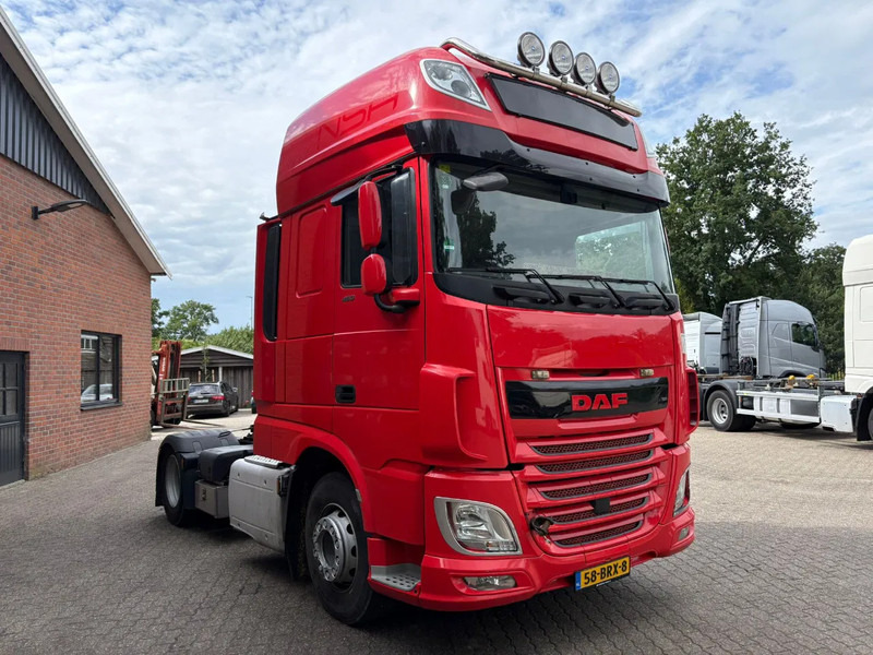 DAF XF 460 SSC ENGINE PROBLEM!! Retarder Standairco 795.986KM - Cabeza tractora: foto 2 DAF XF 460 SSC ENGINE PROBLEM!! Retarder Standairco 795.986KM - Cabeza tractora: foto 2