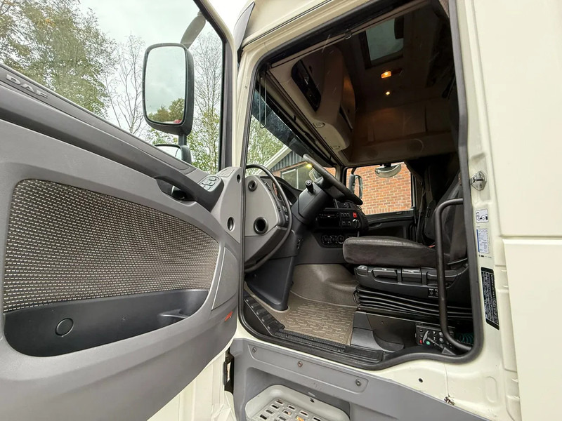 Cabeza tractora DAF XF 460 SSC Super Space 2x Tank Hefschotel NL Truck: foto 14