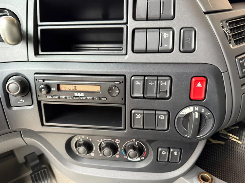 Cabeza tractora DAF XF 460 SSC Super Space 2x Tank Hefschotel NL Truck: foto 19