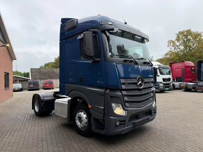 Mercedes-Benz Actros 1940 4x2 Streamspace Spoilers 603.877KM - Cabeza tractora: foto 2 Mercedes-Benz Actros 1940 4x2 Streamspace Spoilers 603.877KM - Cabeza tractora: foto 2