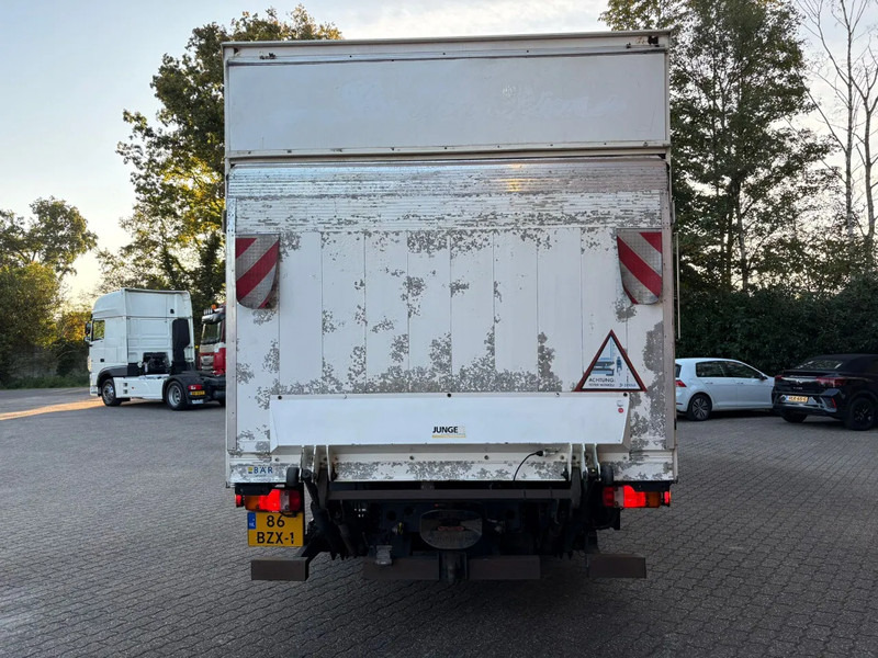 Camión caja cerrada MAN TGL 8.240 Cargolift Laadklep NL Truck APK/TUV 02-2026: foto 6