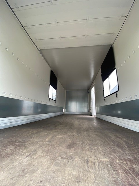 Caja cerrada Spier BDF-System 7.450 mm lang, LACK NEU schwarz: foto 11 Caja cerrada Spier BDF-System 7.450 mm lang, LACK NEU schwarz: foto 11