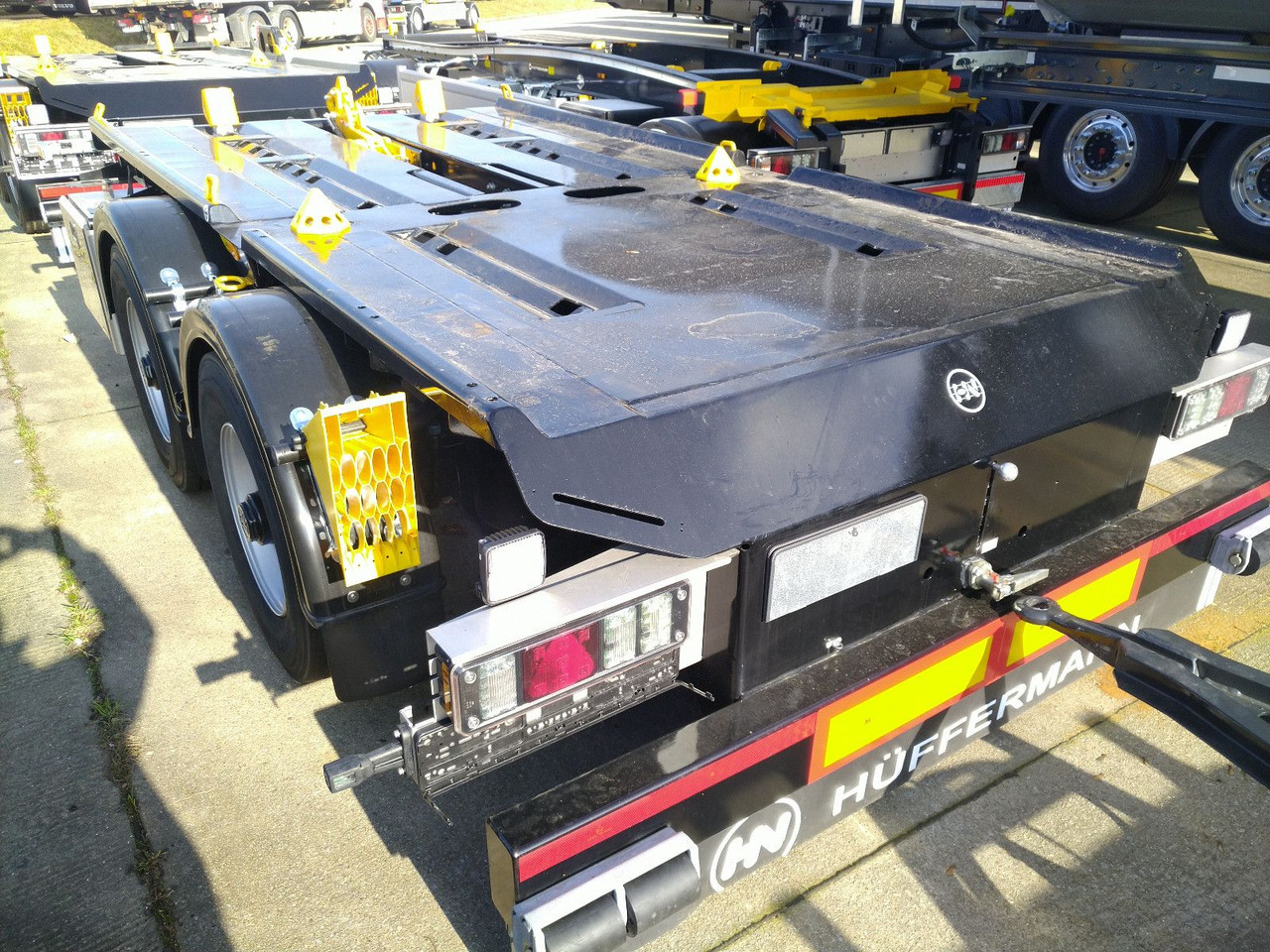 Hüffermann 2-ACHS-MINI-CARRIER MULTIFIX verzinkt NEU BPW Hüffermann 2-ACHS-MINI-CARRIER MULTIFIX verzinkt NEU BPW - Remolque multilift/ Portacontenedores de cadenas: foto 5 Hüffermann 2-ACHS-MINI-CARRIER MULTIFIX verzinkt NEU BPW Hüffermann 2-ACHS-MINI-CARRIER MULTIFIX verzinkt NEU BPW - Remolque multilift/ Portacontenedores de cadenas: foto 5