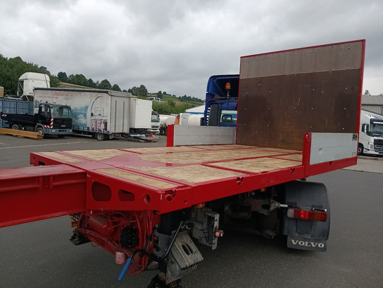Schwarzmüller 3-A TELE-Plateau TRIDEC REIFEN/BREMSE/LACK/TÜV - Semirremolque plataforma/ Caja abierta: foto 5 Schwarzmüller 3-A TELE-Plateau TRIDEC REIFEN/BREMSE/LACK/TÜV - Semirremolque plataforma/ Caja abierta: foto 5