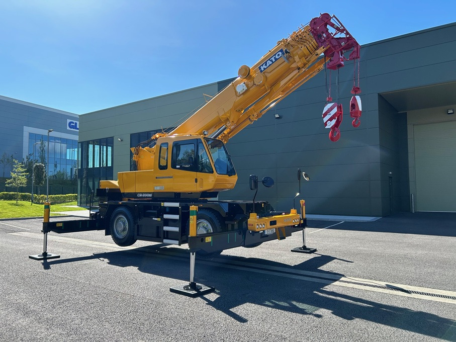 Autogrúa KATO CR-200Ri - 20 Ton City Crane - Like New Consition: foto 19