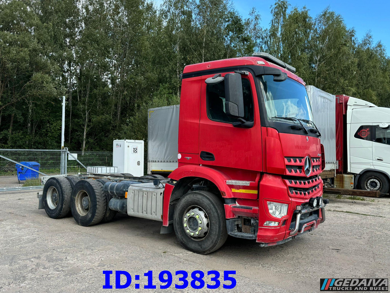 MERCEDES-BENZ Arocs 2840 6x4 Manual Euro6 - Camión chasis: foto 4 MERCEDES-BENZ Arocs 2840 6x4 Manual Euro6 - Camión chasis: foto 4