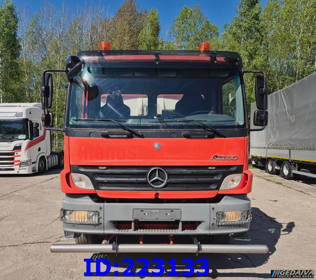 MERCEDES-BENZ Atego 1624 - 4X4 - Water tank - Euro5 - Camión cisterna: foto 2 MERCEDES-BENZ Atego 1624 - 4X4 - Water tank - Euro5 - Camión cisterna: foto 2