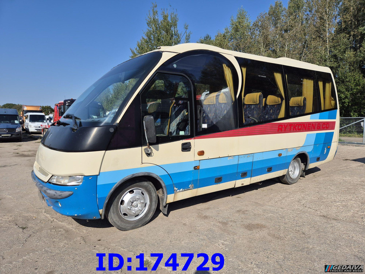 MERCEDES-BENZ Vario 815 26-Seater - Autocar: foto 1 MERCEDES-BENZ Vario 815 26-Seater - Autocar: foto 1