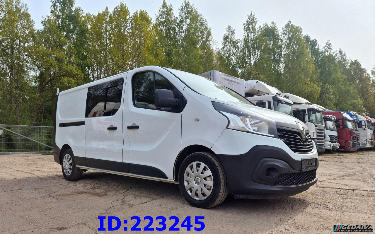 RENAULT Trafic Euro6 - Furgoneta combi: foto 4 RENAULT Trafic Euro6 - Furgoneta combi: foto 4