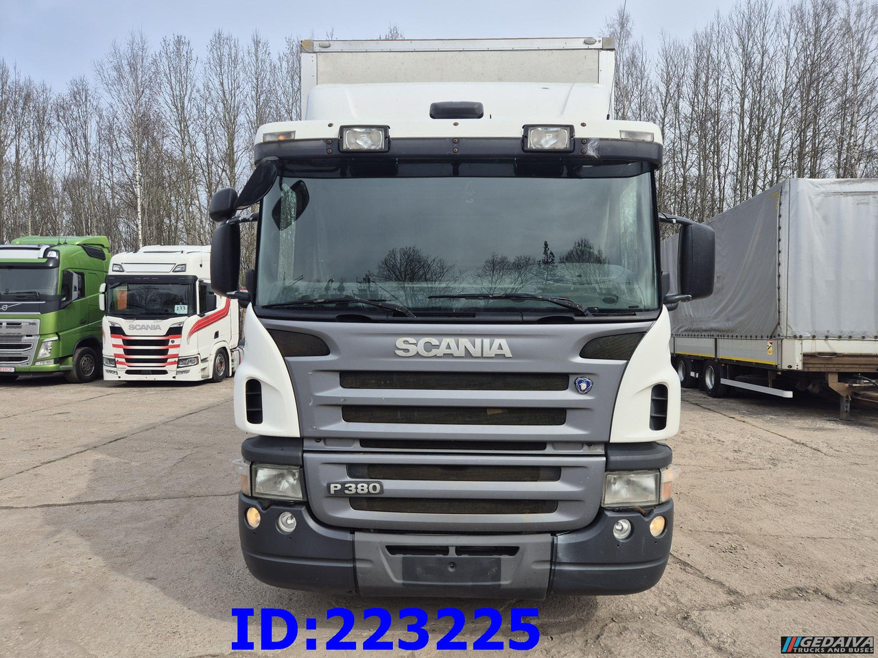SCANIA P380 6x2 Open side box - Camión caja cerrada: foto 2 SCANIA P380 6x2 Open side box - Camión caja cerrada: foto 2