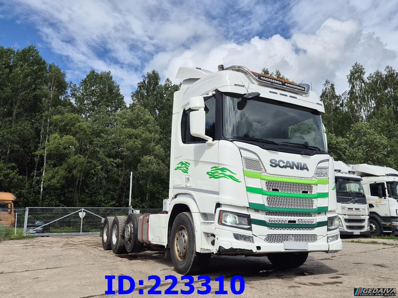 SCANIA R650 V8 8x4 BIG AXLES - Camión chasis: foto 4 SCANIA R650 V8 8x4 BIG AXLES - Camión chasis: foto 4