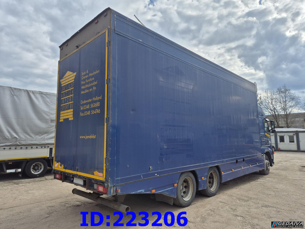 VOLVO FH12 420HP 6x2 - Camión isotérmico: foto 5 VOLVO FH12 420HP 6x2 - Camión isotérmico: foto 5