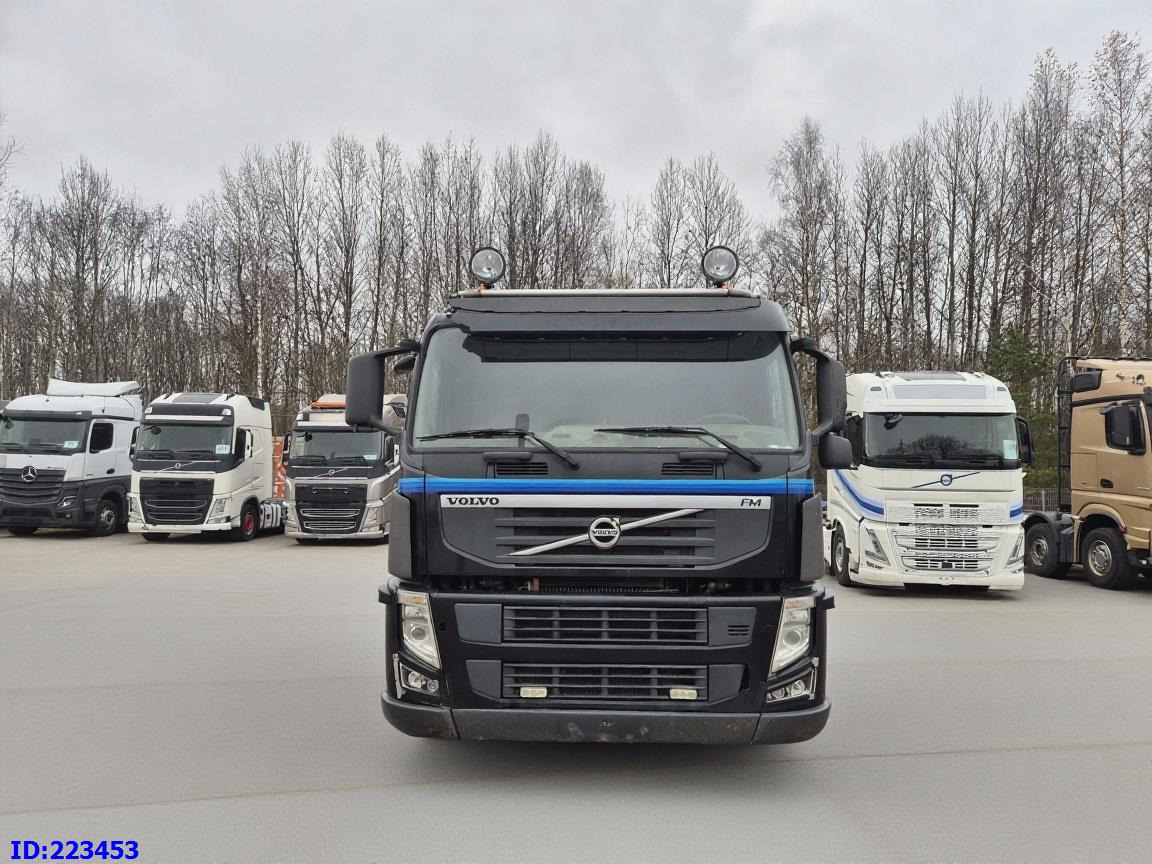 VOLVO FM11 450HP 6x2 TANK 16000 l / VACUUM JUROP PR 150 / ASENIZACYJNY / Euro5 / Steering Axle - Camión cisterna: foto 2 VOLVO FM11 450HP 6x2 TANK 16000 l / VACUUM JUROP PR 150 / ASENIZACYJNY / Euro5 / Steering Axle - Camión cisterna: foto 2