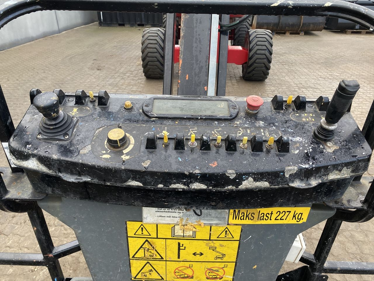 JLG 800AJ - Plataforma articulada: foto 3 JLG 800AJ - Plataforma articulada: foto 3