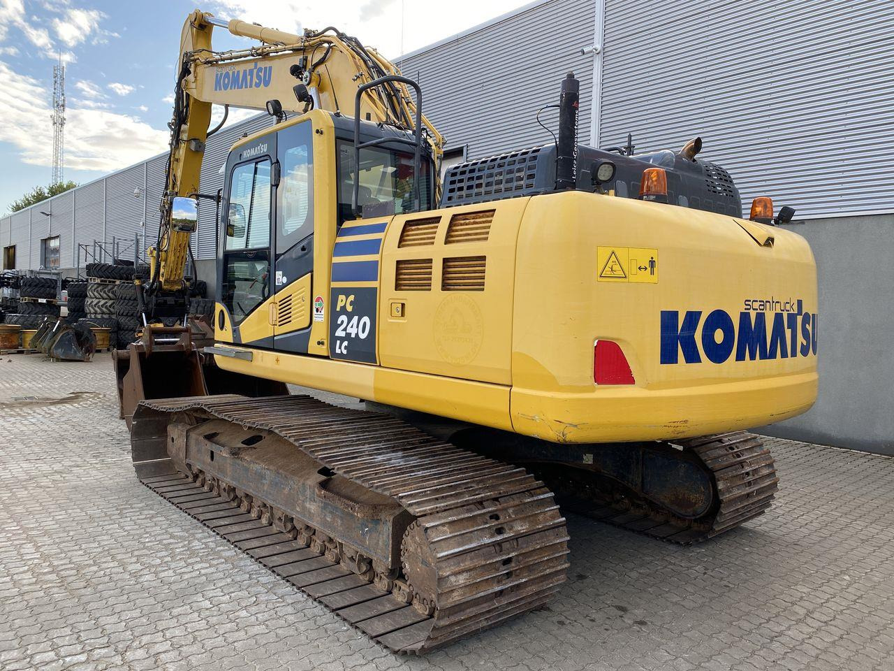 Komatsu PC240LC-11 - Excavadora de cadenas: foto 2 Komatsu PC240LC-11 - Excavadora de cadenas: foto 2