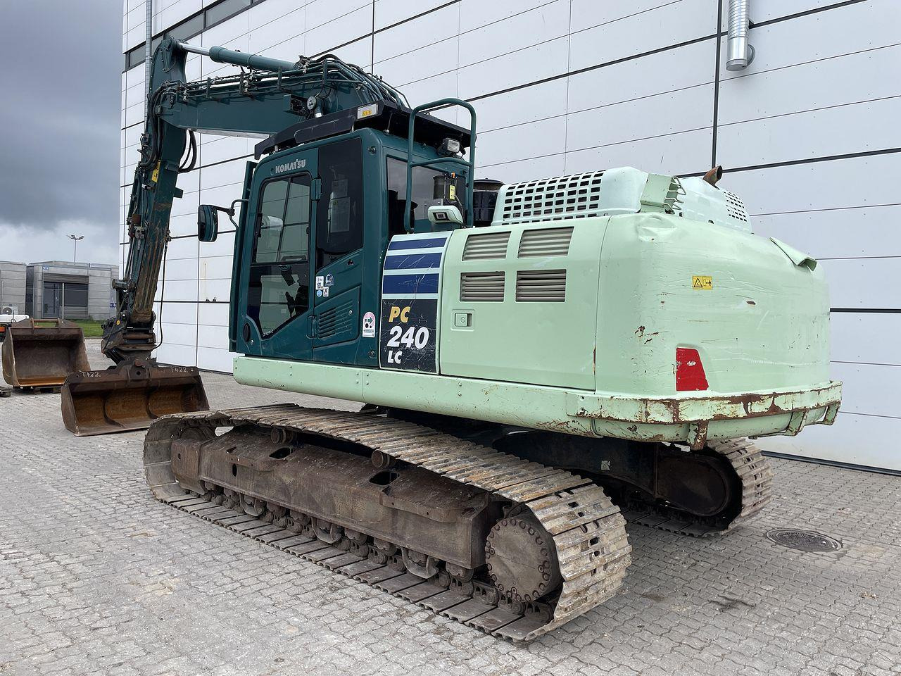 Komatsu PC240LCD-11 - Excavadora de cadenas: foto 2 Komatsu PC240LCD-11 - Excavadora de cadenas: foto 2