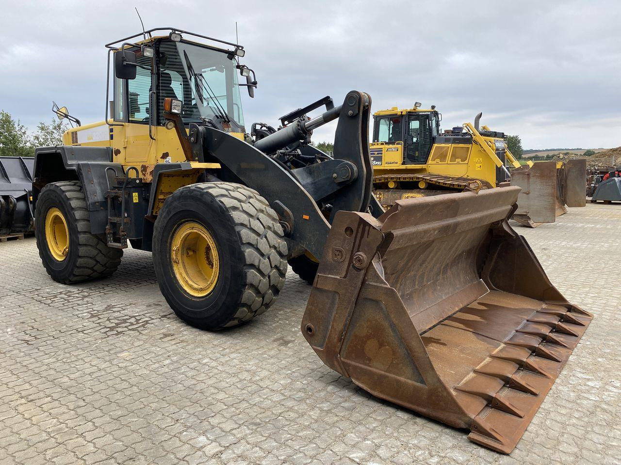 Komatsu WA320PZ-6 - Cargadora de ruedas: foto 5 Komatsu WA320PZ-6 - Cargadora de ruedas: foto 5