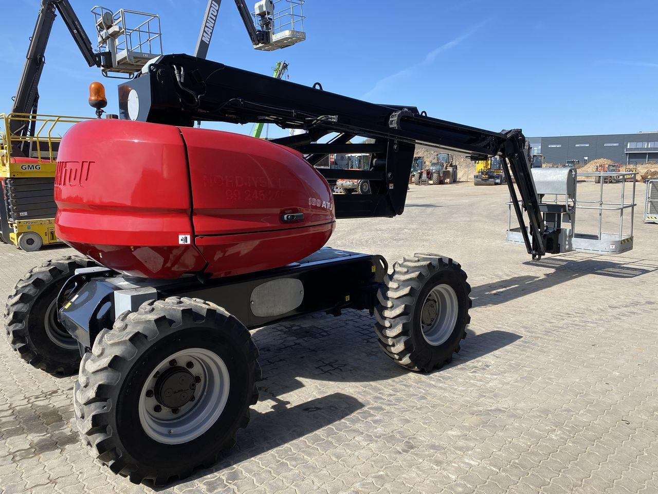 Manitou 180ATJ 2 RC - Plataforma articulada: foto 4 Manitou 180ATJ 2 RC - Plataforma articulada: foto 4