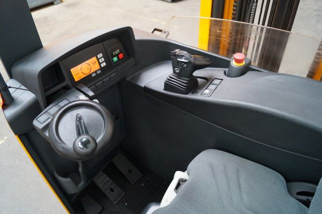 Jungheinrich ETV216 - Retráctil: foto 3 Jungheinrich ETV216 - Retráctil: foto 3