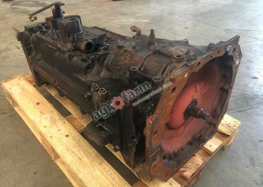 Caja de cambios SKRZYNIA BIEGÓW CLAAS ARES 630 RZ 6005027780: foto 1