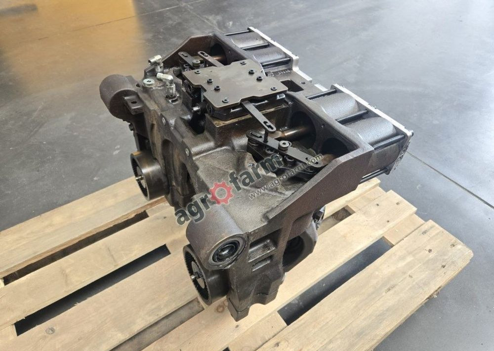 Skrzynia biegów CMATIC, Claas Arion 630 - Caja de cambios: foto 4 Skrzynia biegów CMATIC, Claas Arion 630 - Caja de cambios: foto 4