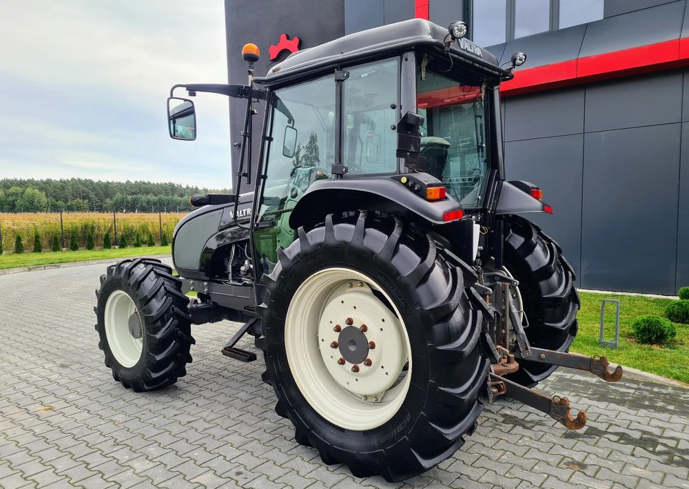 Valtra A93 - Tractor: foto 2 Valtra A93 - Tractor: foto 2