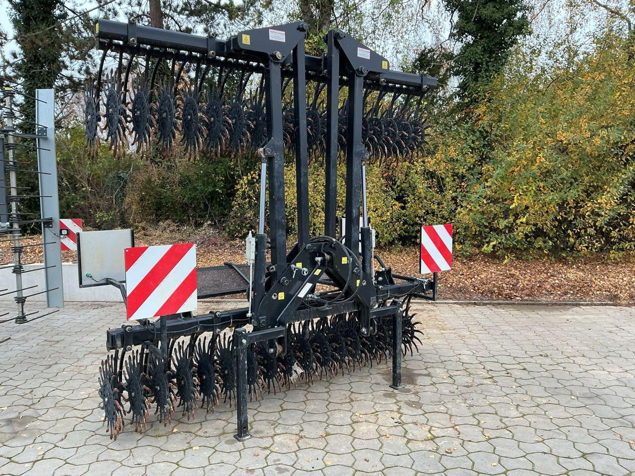 Agriser Sternhacke - Equipo para trabajo del suelo: foto 1 Agriser Sternhacke - Equipo para trabajo del suelo: foto 1