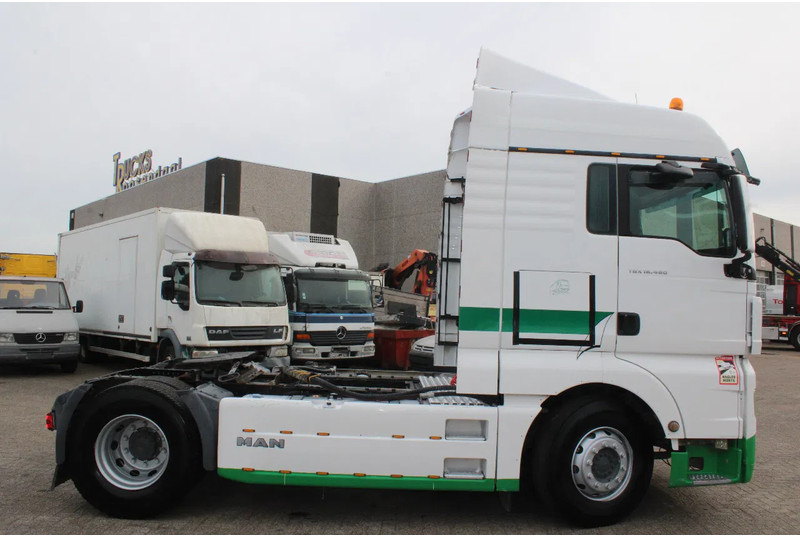 MAN TGX 18.480 + EURO 5 + PTO + RETARDER ! FULL SPOILER - Cabeza tractora: foto 4 MAN TGX 18.480 + EURO 5 + PTO + RETARDER ! FULL SPOILER - Cabeza tractora: foto 4